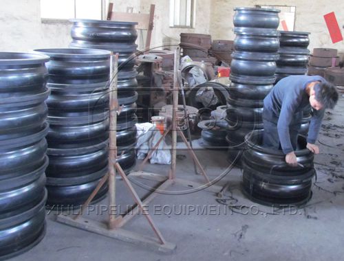 耐負壓<a href=http://www.xinligd.com target=_blank class=infotextkey>橡膠接頭</a>物美價廉