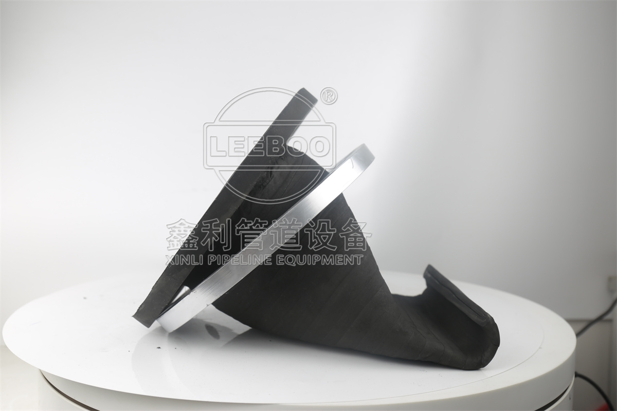 <strong>什么是彎嘴鴨嘴閥？</strong>