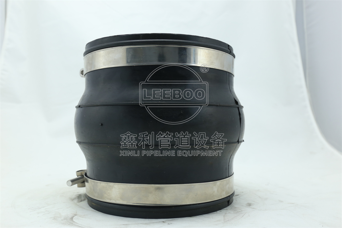 卡箍式橡膠接頭的 特點(diǎn)