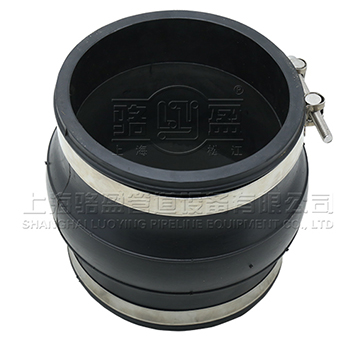 附帶配套法蘭的管道<a href=http://www.xinligd.com target=_blank class=infotextkey>橡膠接頭</a>