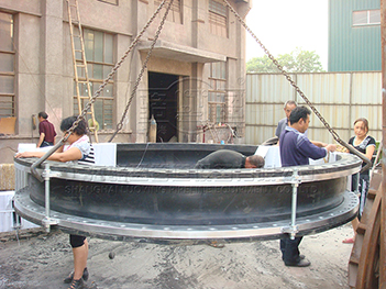 滿邊防拉脫上海市浦東新區(qū)<a href=http://www.xinligd.com target=_blank class=infotextkey>橡膠接頭</a>