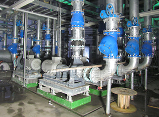 鑫利大口徑<a href=http://www.xinligd.com target=_blank class=infotextkey>橡膠接頭</a>